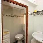 Family Friendly Seaside Arbanija, Ciovo - 5220 Apartmán