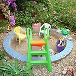 Family Friendly Seaside Arbanija, Ciovo - 5220 Apartmán